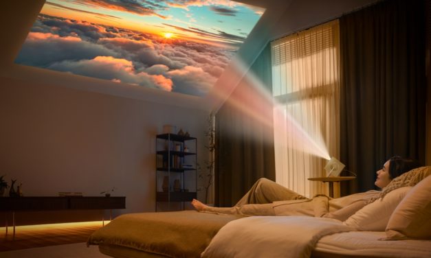 LG lanza el CineBeam Q: Innovación en Proyección